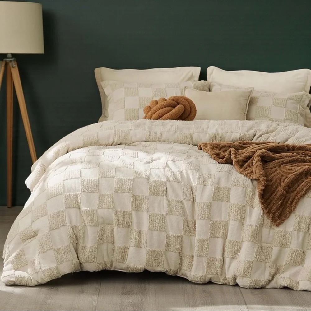 NEW West Elm Beige Checkered Tufted Queen / King Bedding Comforter & Sham Set